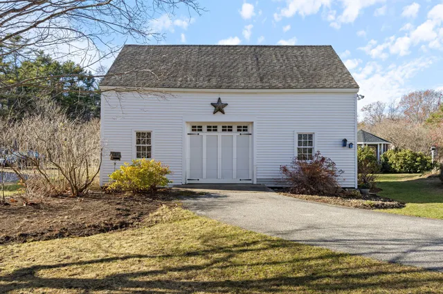 $1,875,000 | 88-90 Old Pool Road, Biddeford, ME 04005