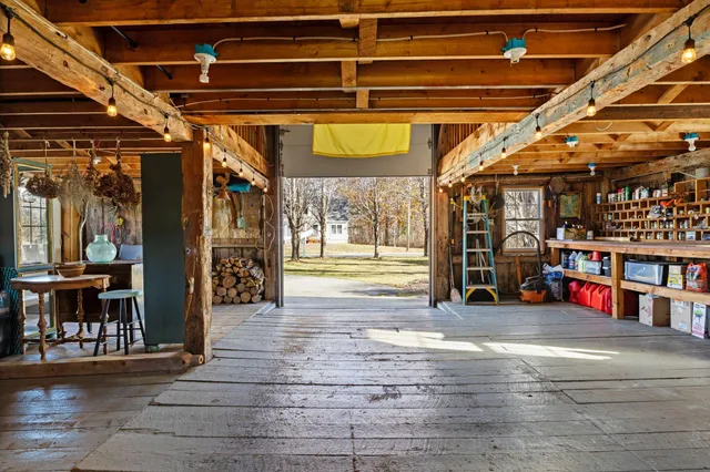 $1,875,000 | 88-90 Old Pool Road, Biddeford, ME 04005