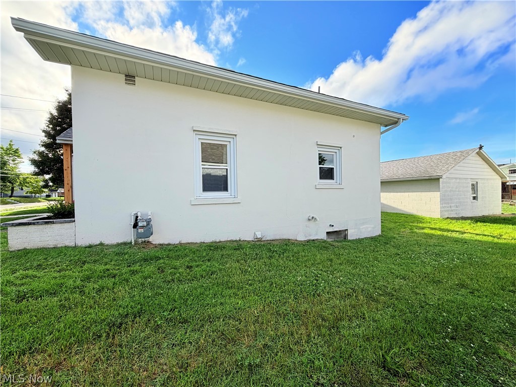 809 32nd Street Vienna, WV 26105 - Photo 34 of 35