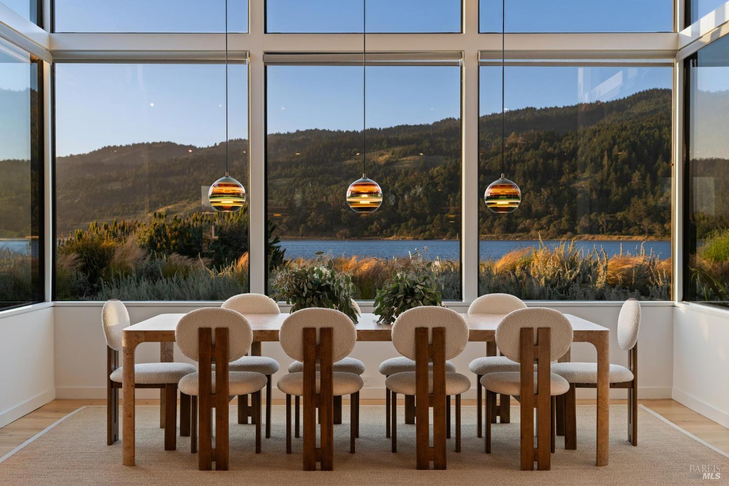 177 Dipsea Road Stinson Beach, CA 94970 - Photo 11 of 70