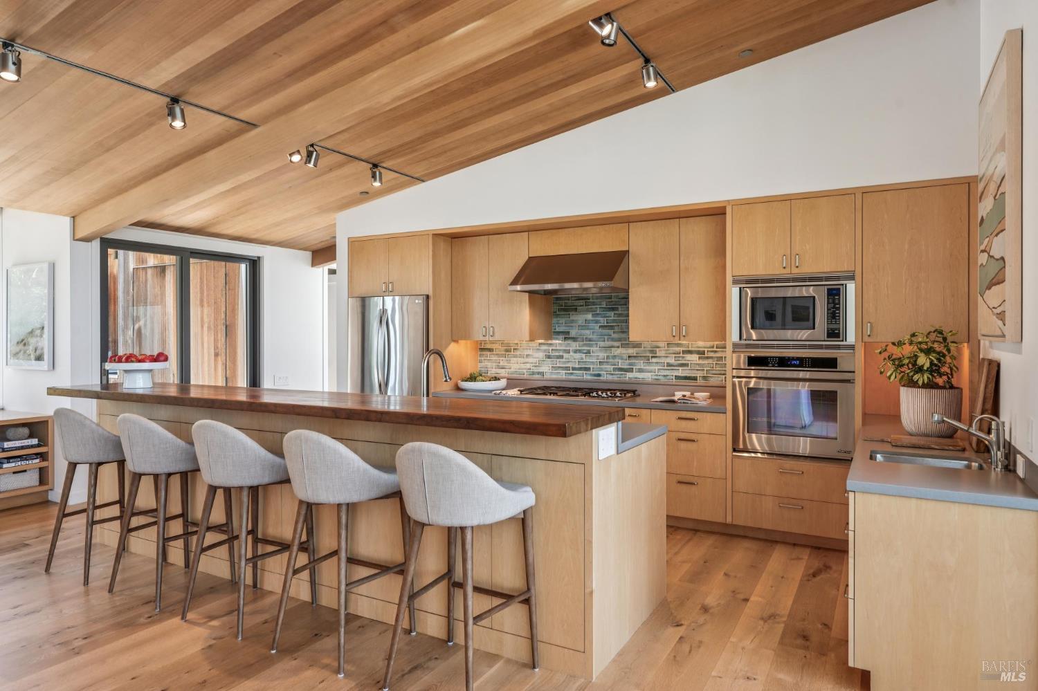 177 Dipsea Road Stinson Beach, CA 94970 - Photo 26 of 70