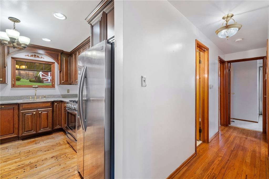 48 Walton Road Pittsburgh, PA 15236 - Photo 10 of 35 Gallery Image 10