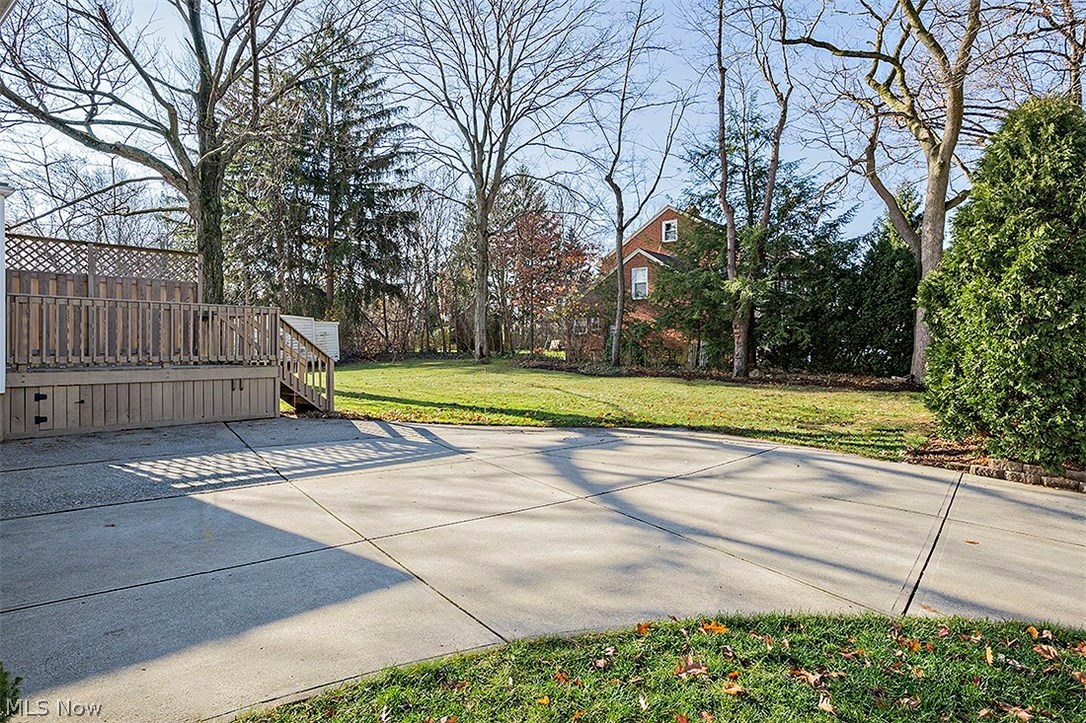 1372 Willshire Road Cleveland, OH 44124 - Photo 24 of 25 Gallery Image 24