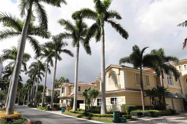 $1,350,000 | The Waterways, Aventura, FL 33180