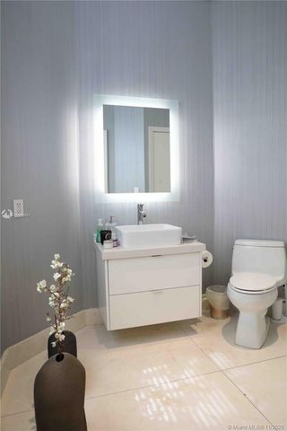 $1,350,000 | The Waterways, Aventura, FL 33180