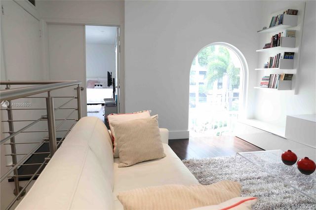 $1,350,000 | The Waterways, Aventura, FL 33180