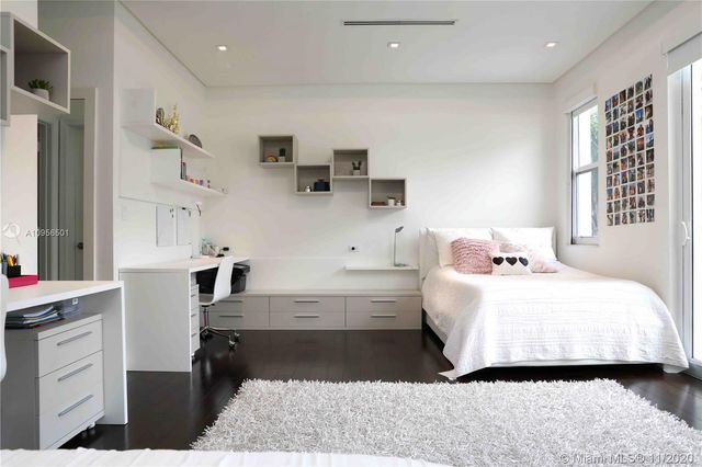 $1,350,000 | The Waterways, Aventura, FL 33180