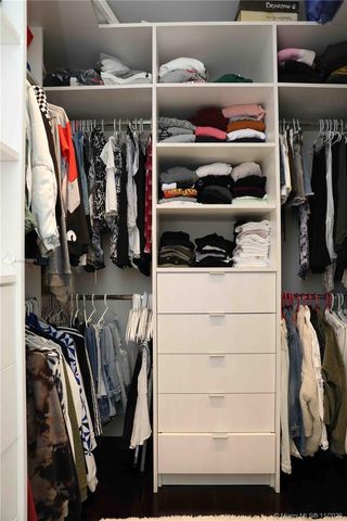 $1,350,000 | The Waterways, Aventura, FL 33180