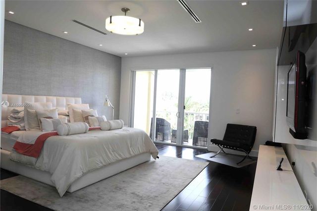 $1,350,000 | The Waterways, Aventura, FL 33180