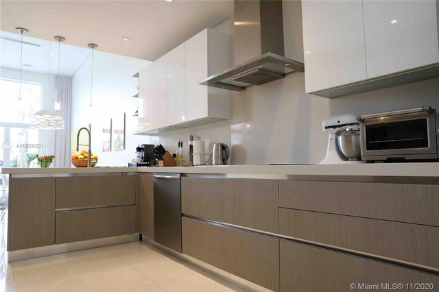 $1,350,000 | The Waterways, Aventura, FL 33180