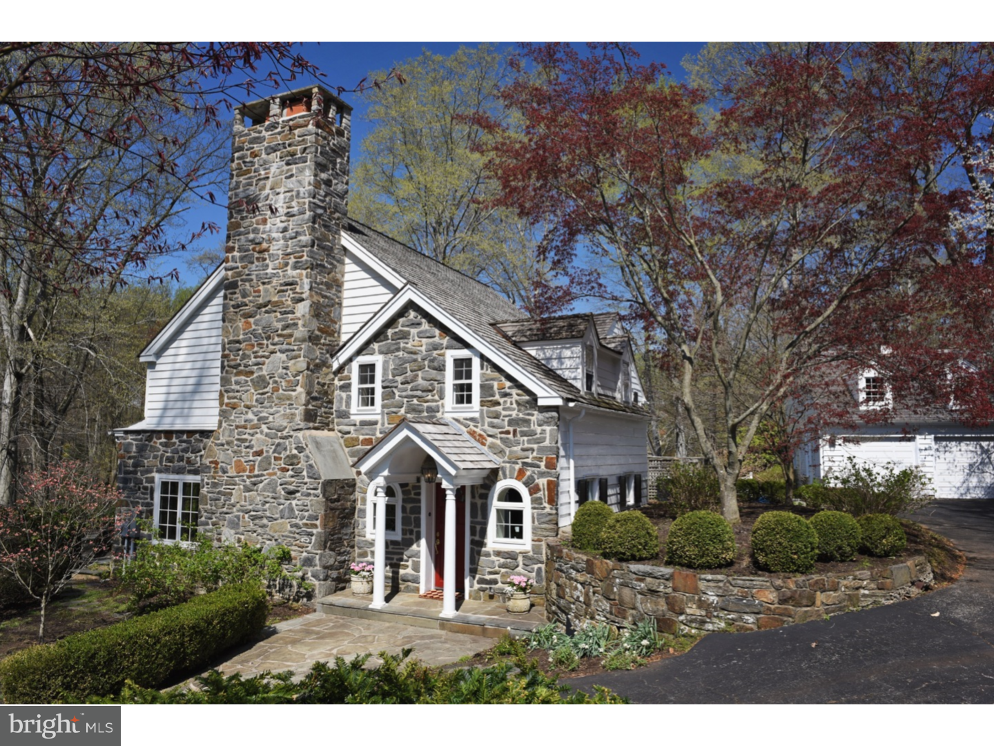 675 Andover Road Newtown Square, PA 19073 - Photo 2 of 25