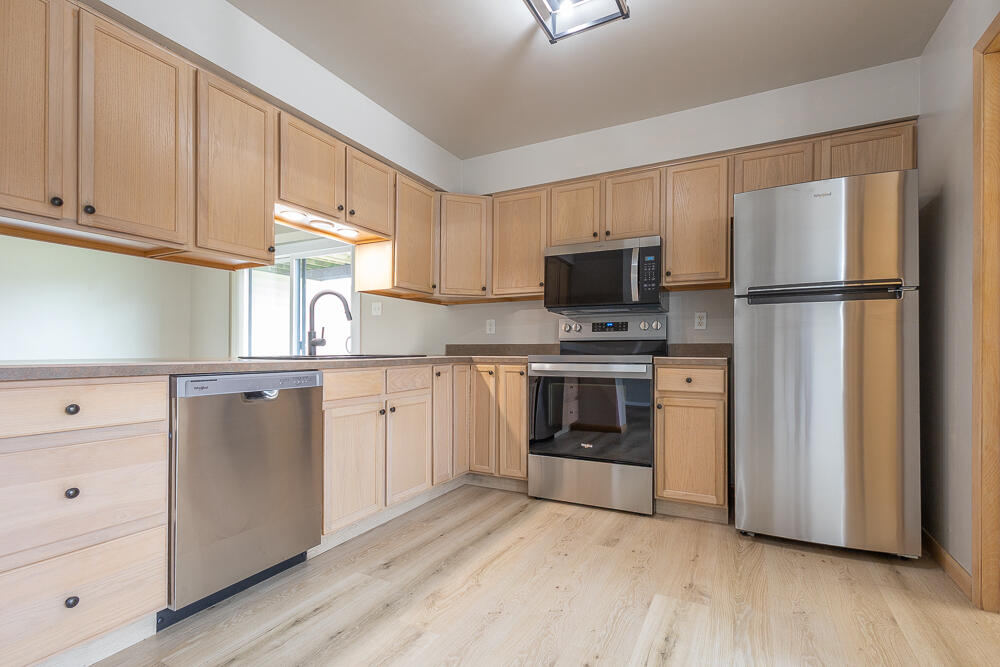 1177 Millpond Road Valparaiso, IN 46385 - Photo 12 of 27 1000x667