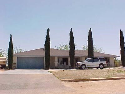 21475 Minodoka Road Apple Valley, CA 92308 - Photo 1 of 1 Gallery Image 1