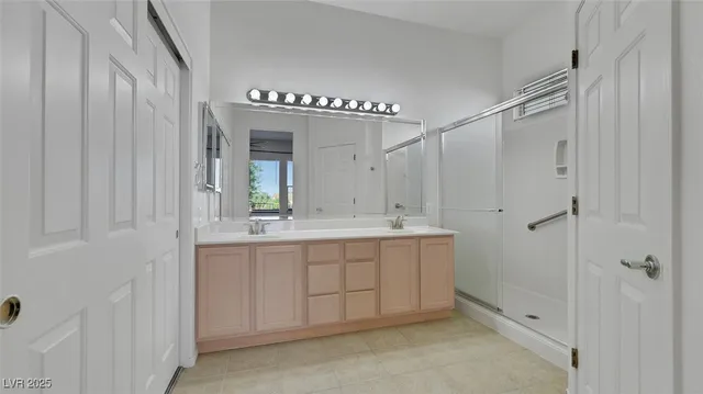 $2,600 | 1998 High Mesa Drive, Henderson, NV 89012