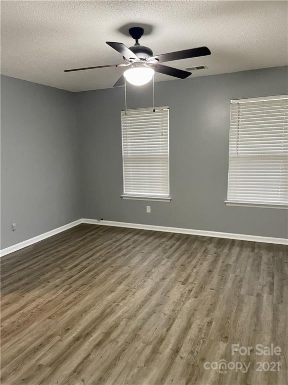 5925 Old Meadow Road Charlotte, NC 28227 - Photo 16 of 37