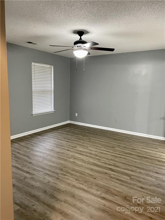 5925 Old Meadow Road Charlotte, NC 28227 - Photo 18 of 37