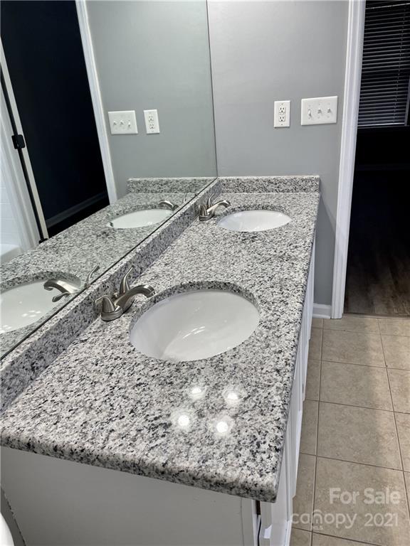 5925 Old Meadow Road Charlotte, NC 28227 - Photo 30 of 37