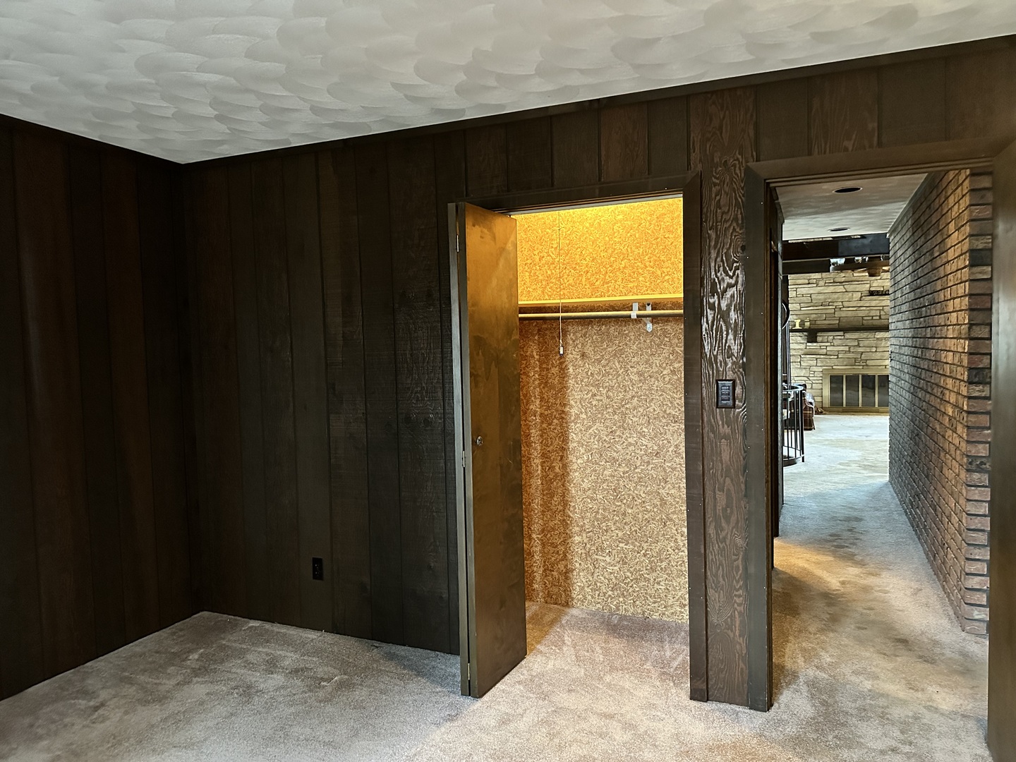 2191 Harvey Road Albany, IL 61230 - Photo 13 of 52 a view of a hallway with a room