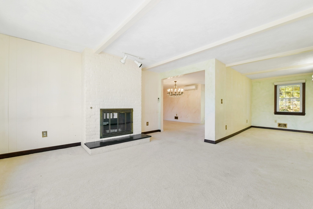 72 Stivaletta Drive Dedham, MA 02026 - Photo 20 of 38