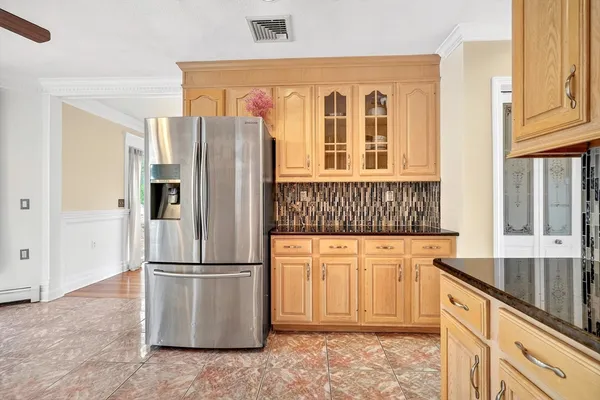 $1,074,900 | 12 Parkway Drive, Saugus, MA 01906