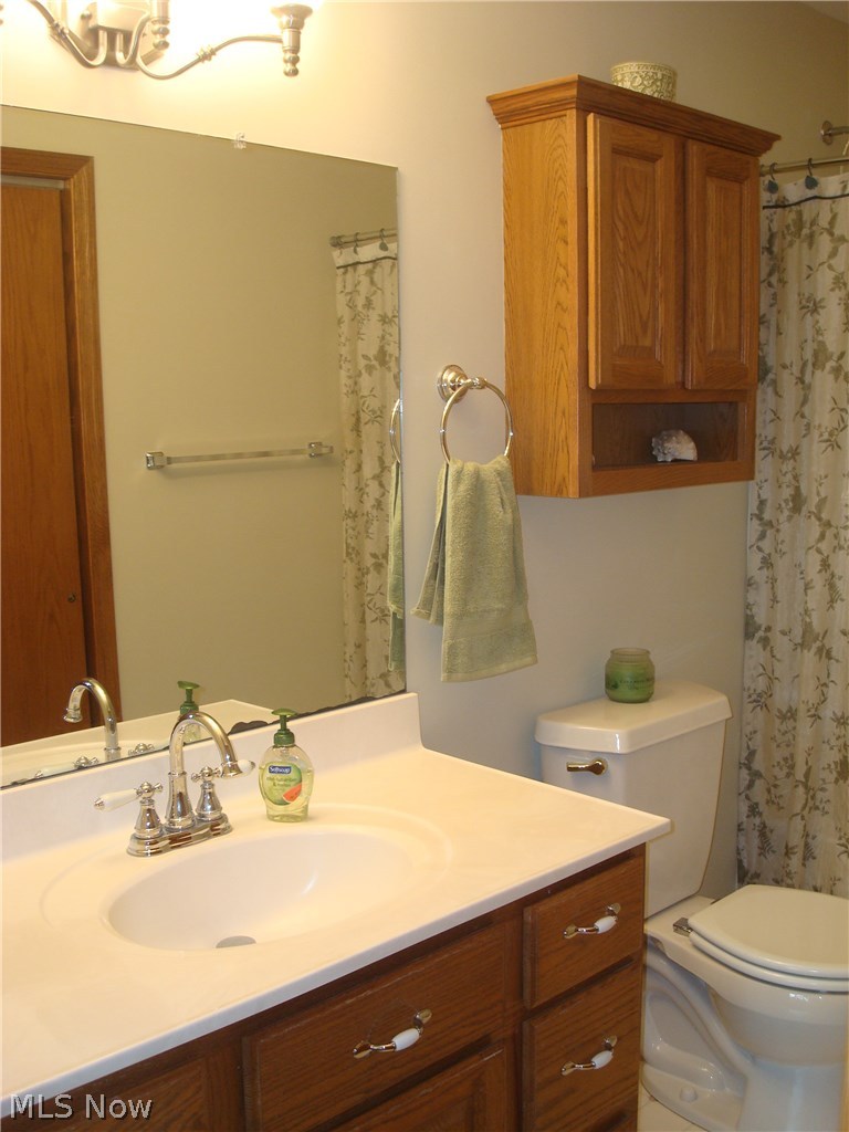 1733 Johns Road Clinton, OH 44216 - Photo 15 of 32