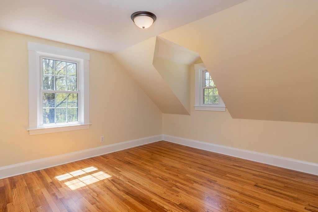 44 Northfield Road Lunenburg, MA 01462 - Photo 11 of 18 Gallery Image 11