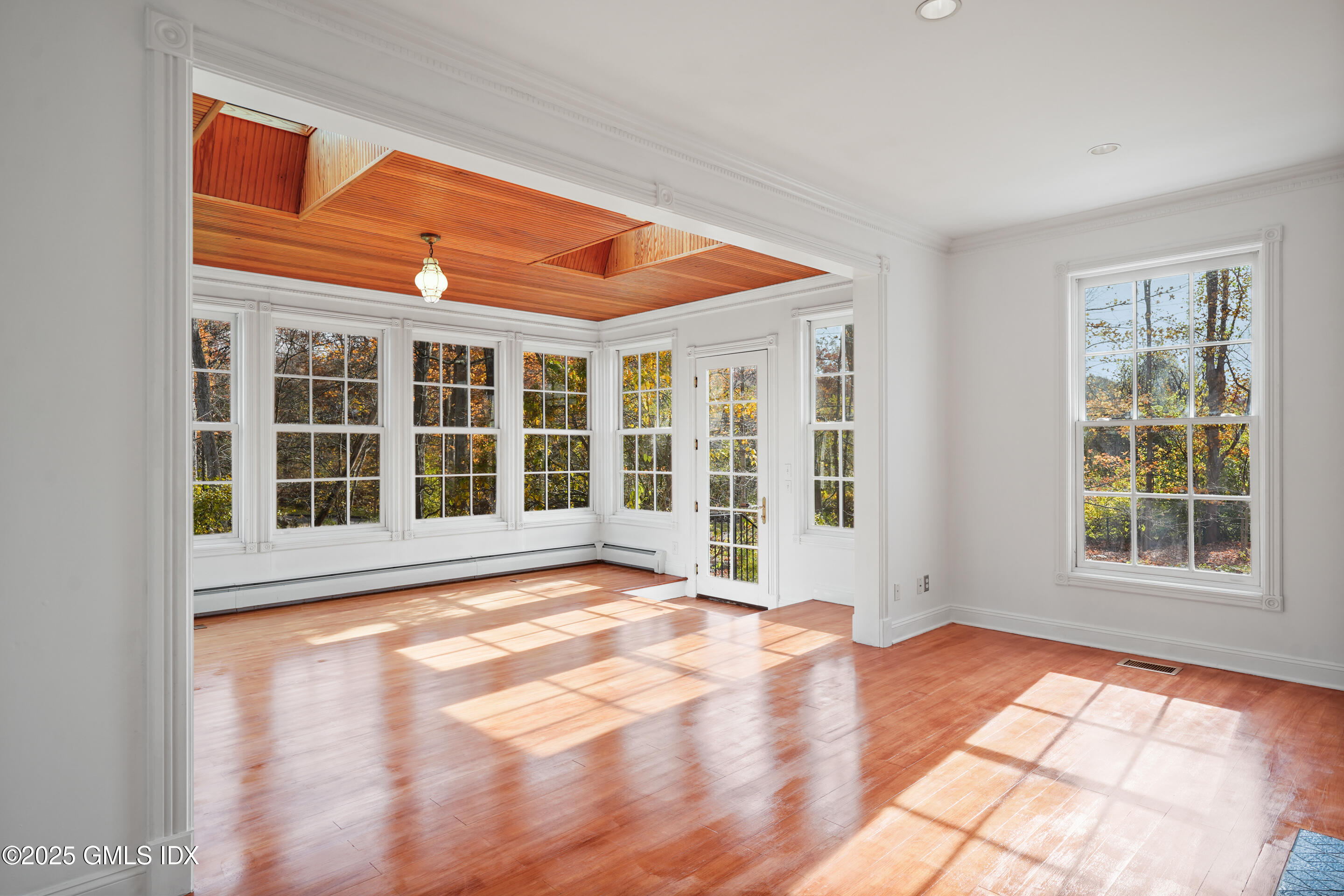 399 Stanwich Road Greenwich, CT 06830 - Photo 15 of 49 FAMILY ROOM