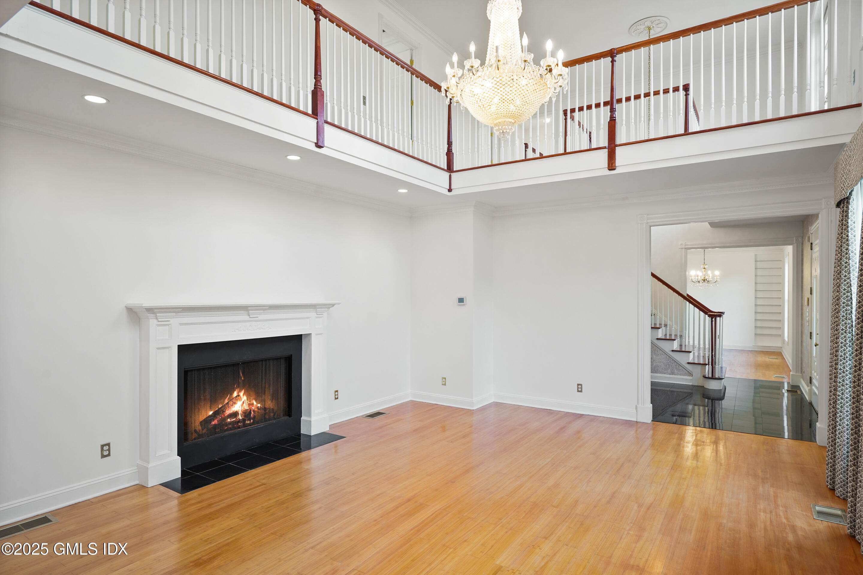 399 Stanwich Road Greenwich, CT 06830 - Photo 5 of 49 LIVING ROOM