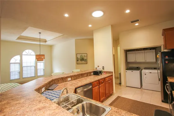$2,300 | 3517 Northwest 104th Drive, Gainesville, FL 32606