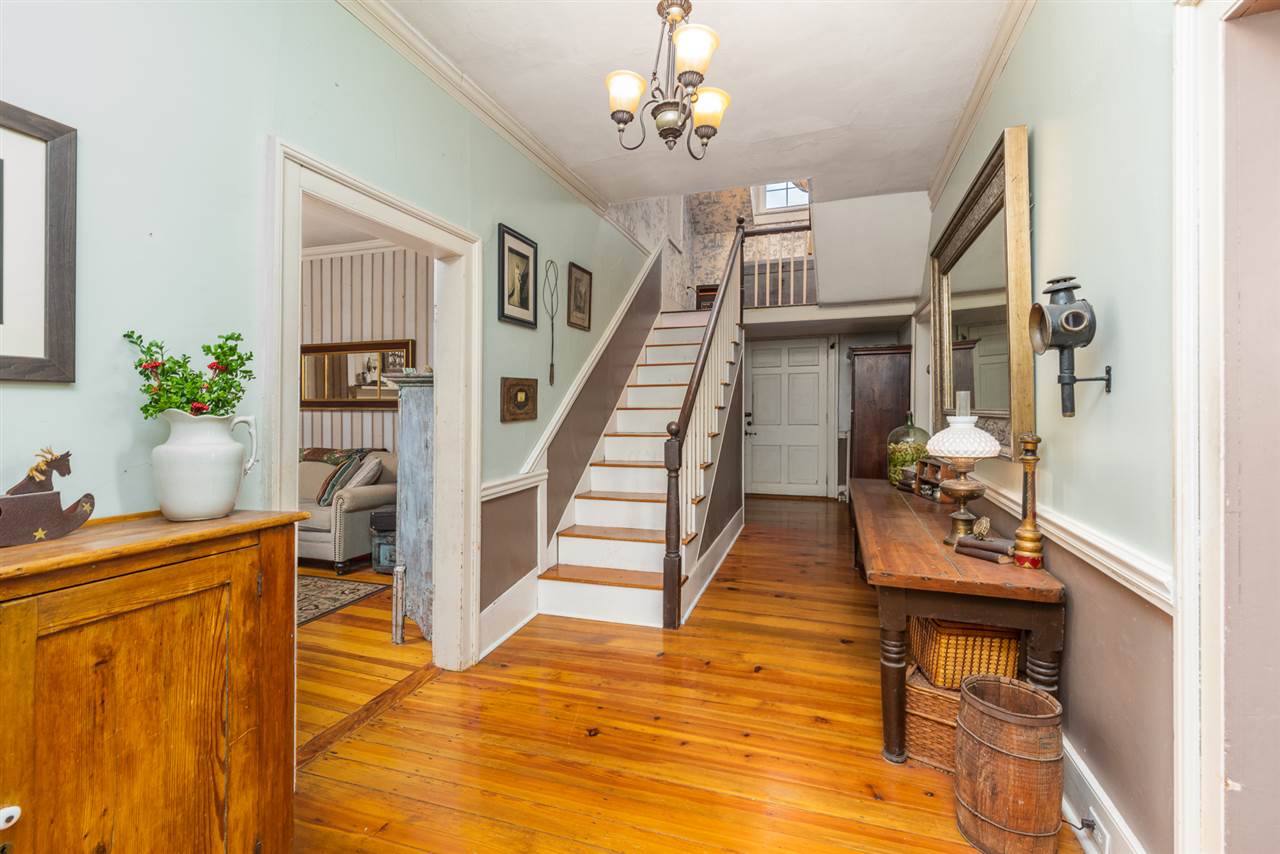 153 Sugar Loaf Road Staunton, VA 24401 - Photo 3 of 50 Gallery Image 3