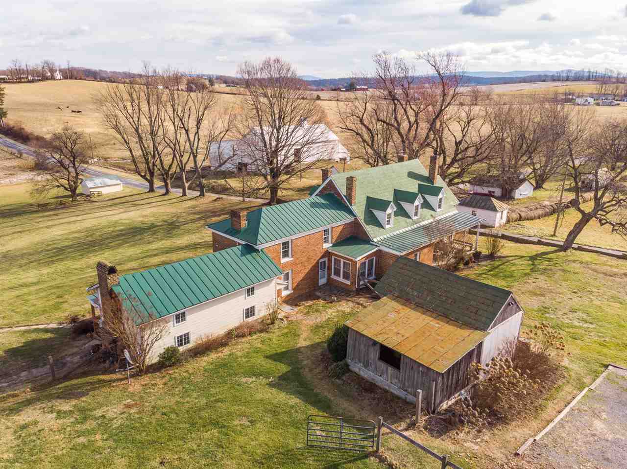 153 Sugar Loaf Road Staunton, VA 24401 - Photo 45 of 50 Gallery Image 45
