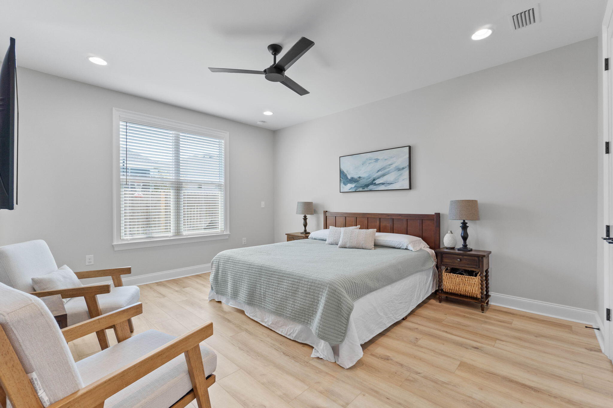 151 Raiders Trail Valparaiso, FL 32580 - Photo 13 of 32 Interior