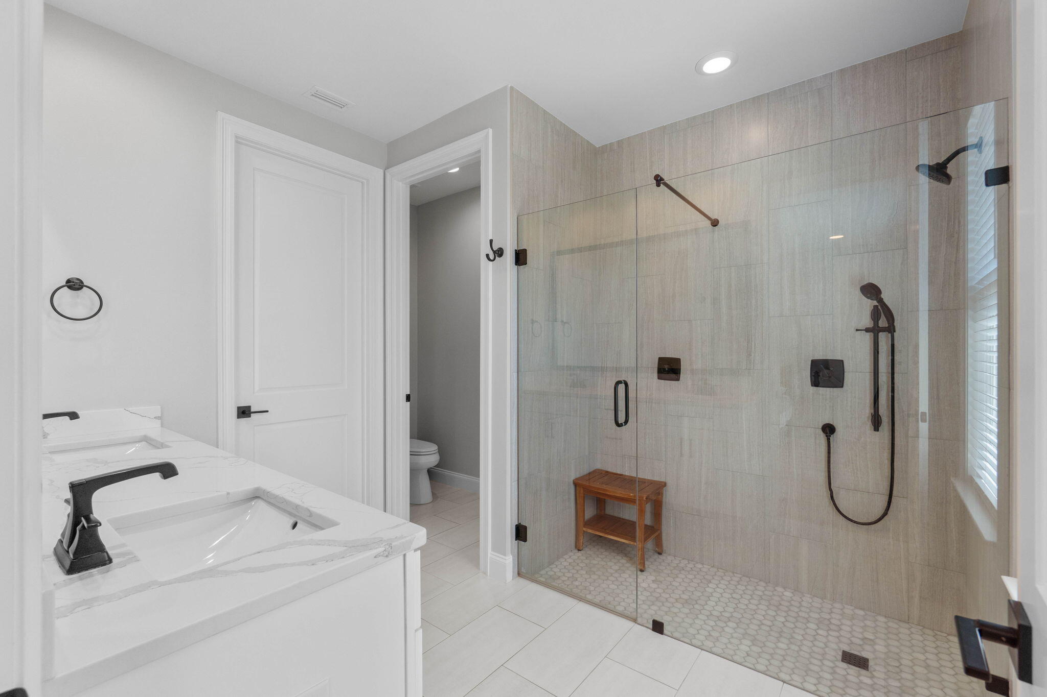 151 Raiders Trail Valparaiso, FL 32580 - Photo 15 of 32 Interior