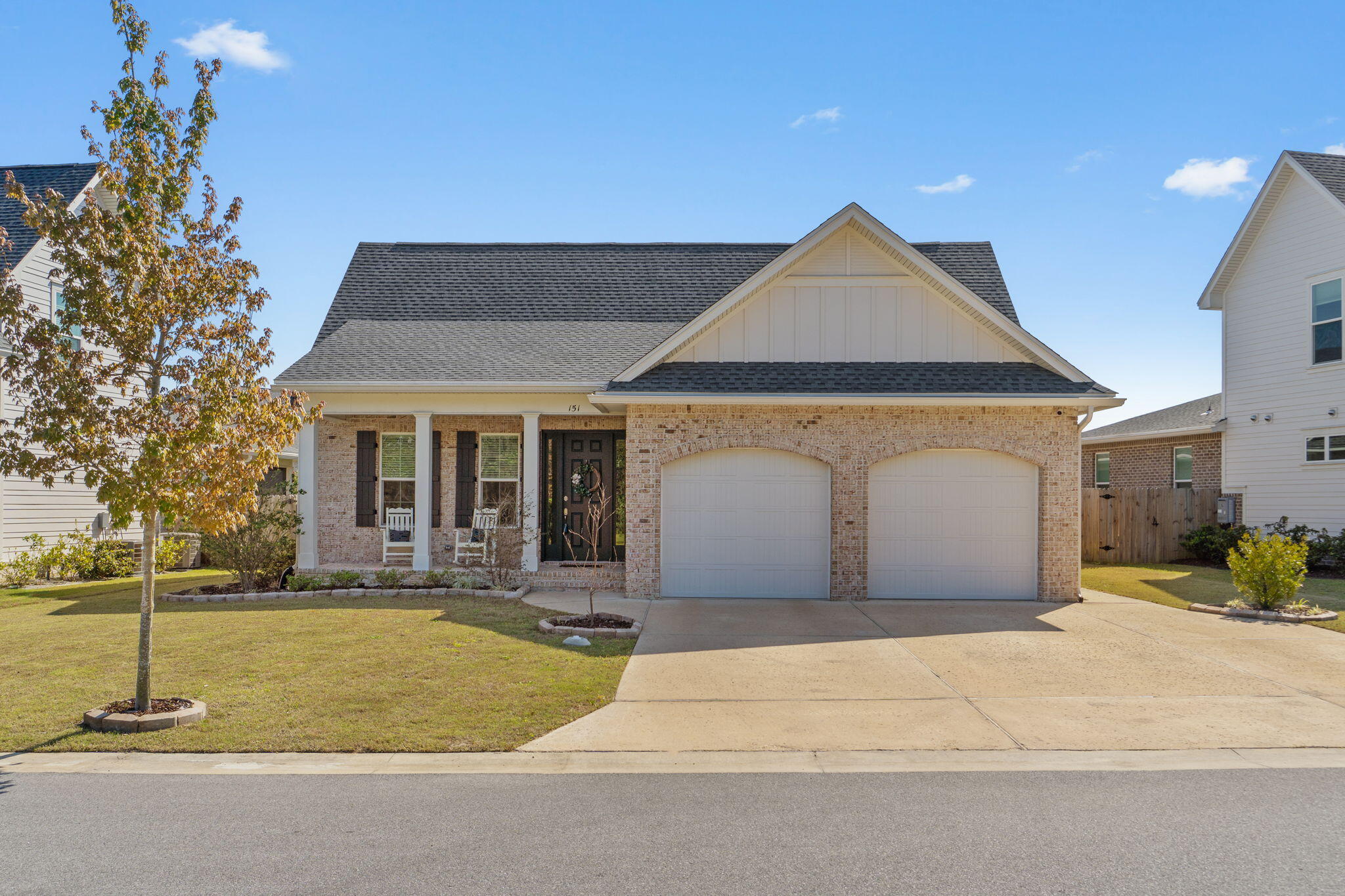 151 Raiders Trail Valparaiso, FL 32580 - Photo 2 of 32 Exterior