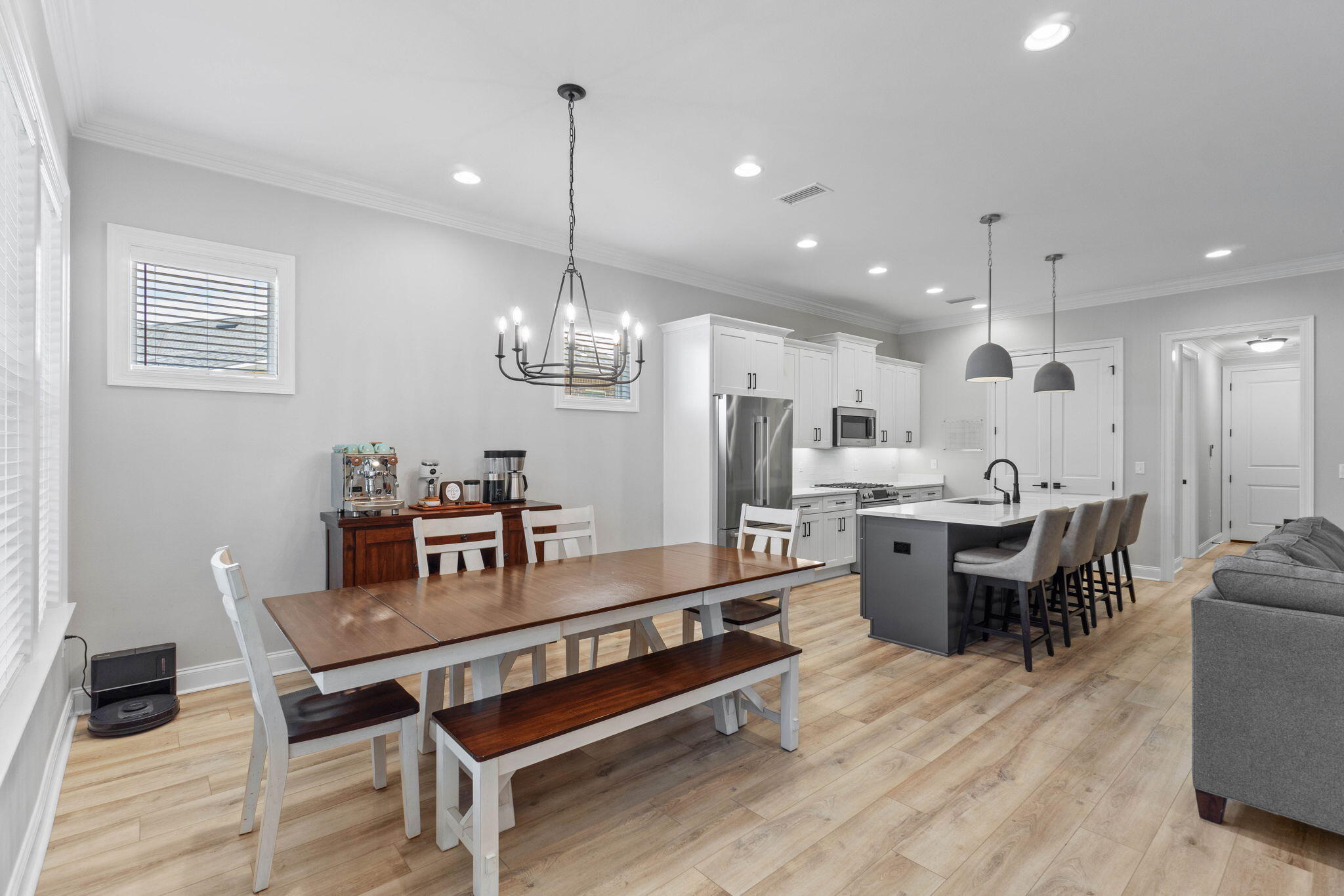 151 Raiders Trail Valparaiso, FL 32580 - Photo 10 of 32 Dining Area