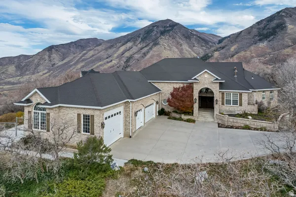 $1,150,000 | 670 South Oak Drive, Woodland Hills, UT 84653