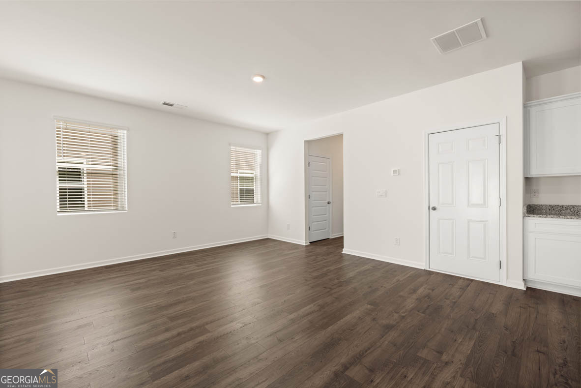 11980 Aukerman Way Hampton, GA 30228 - Photo 2 of 20