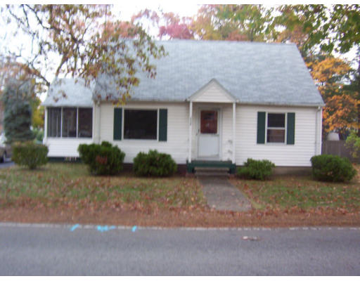 238 Foster Road Tewksbury, MA 01876 - Photo 1 of 14 Gallery Image 1
