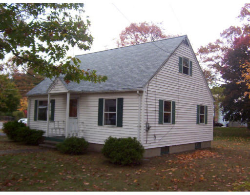 238 Foster Road Tewksbury, MA 01876 - Photo 14 of 14 Gallery Image 14