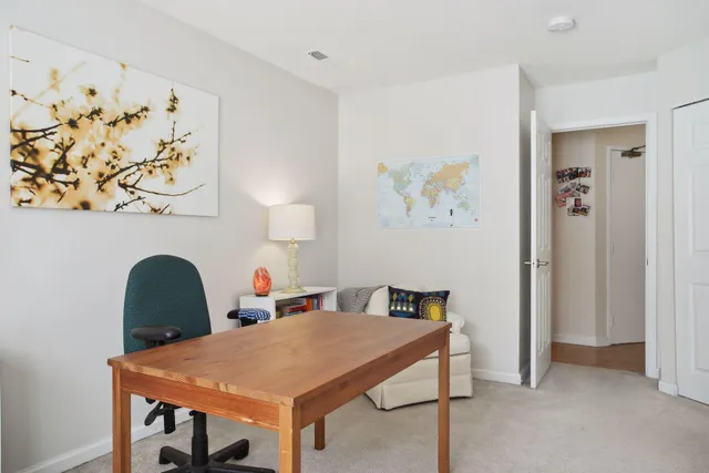 $190,000 | 5998 Chasewood Parkway, Unit 1, Minnetonka, MN 55343