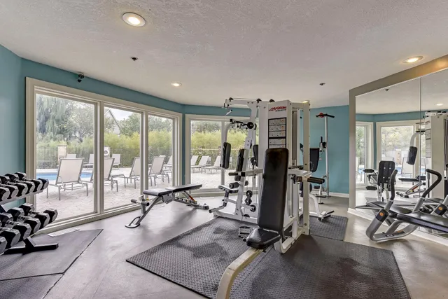 $190,000 | 5998 Chasewood Parkway, Unit 1, Minnetonka, MN 55343