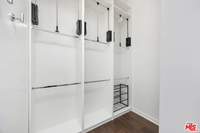 $1,125,000 | 4080 Glencoe Avenue, Unit 104, Marina del Rey, CA 90292