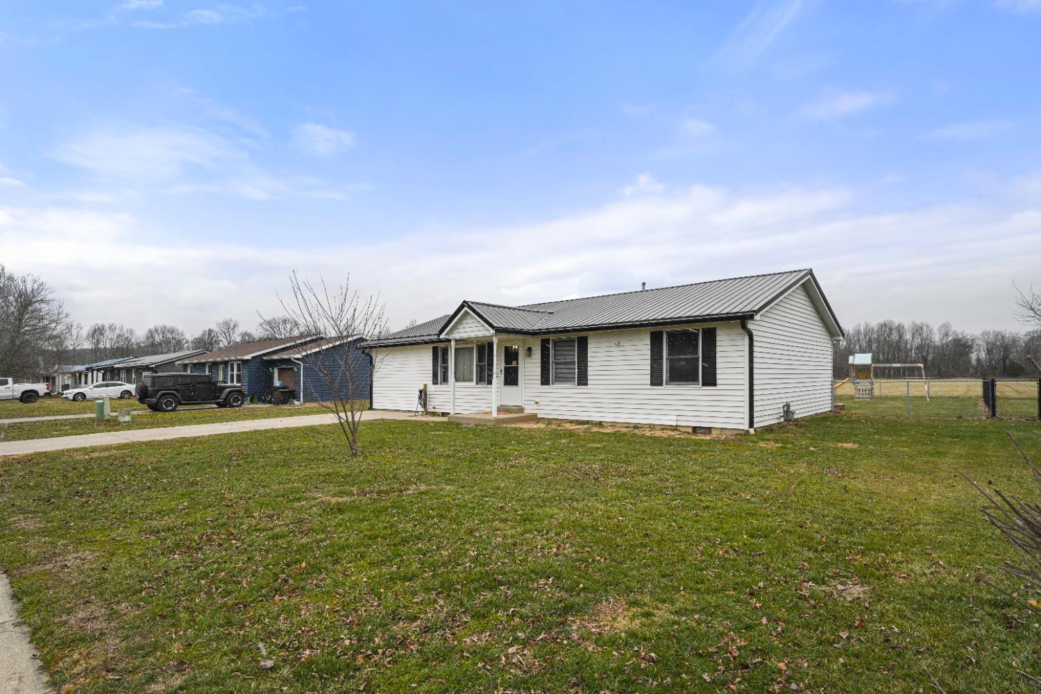 108 Maple Street Vevay, IN 47043 - Photo 2 of 25