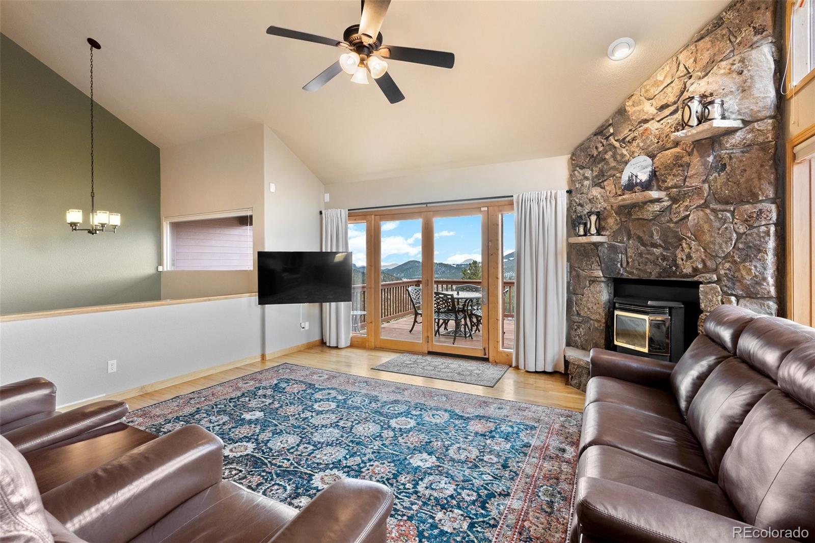 521 Royal Ridge Drive Bailey, CO 80421 - Photo 4 of 36