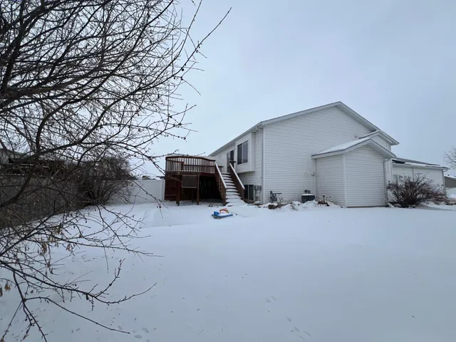 $240,000 | 1011 Southwood Drive, Dilworth, MN 56529