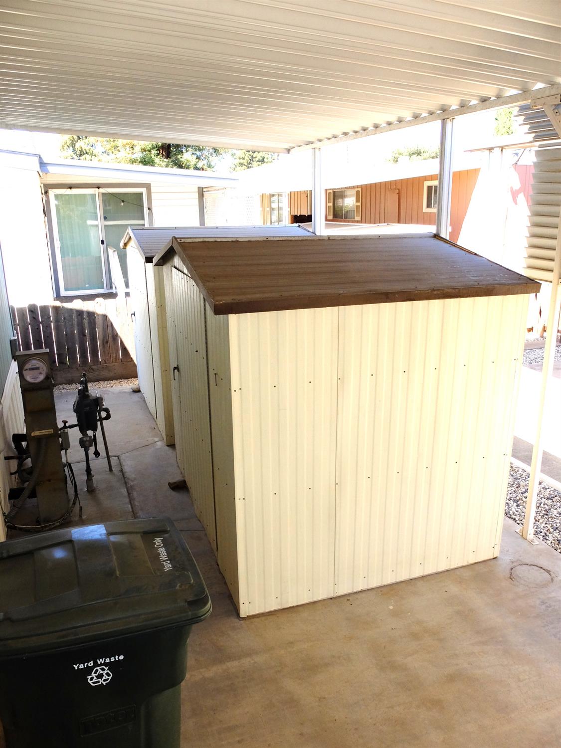3901 Maui Terrace Modesto, CA 95355 - Photo 31 of 32 a view of a living room