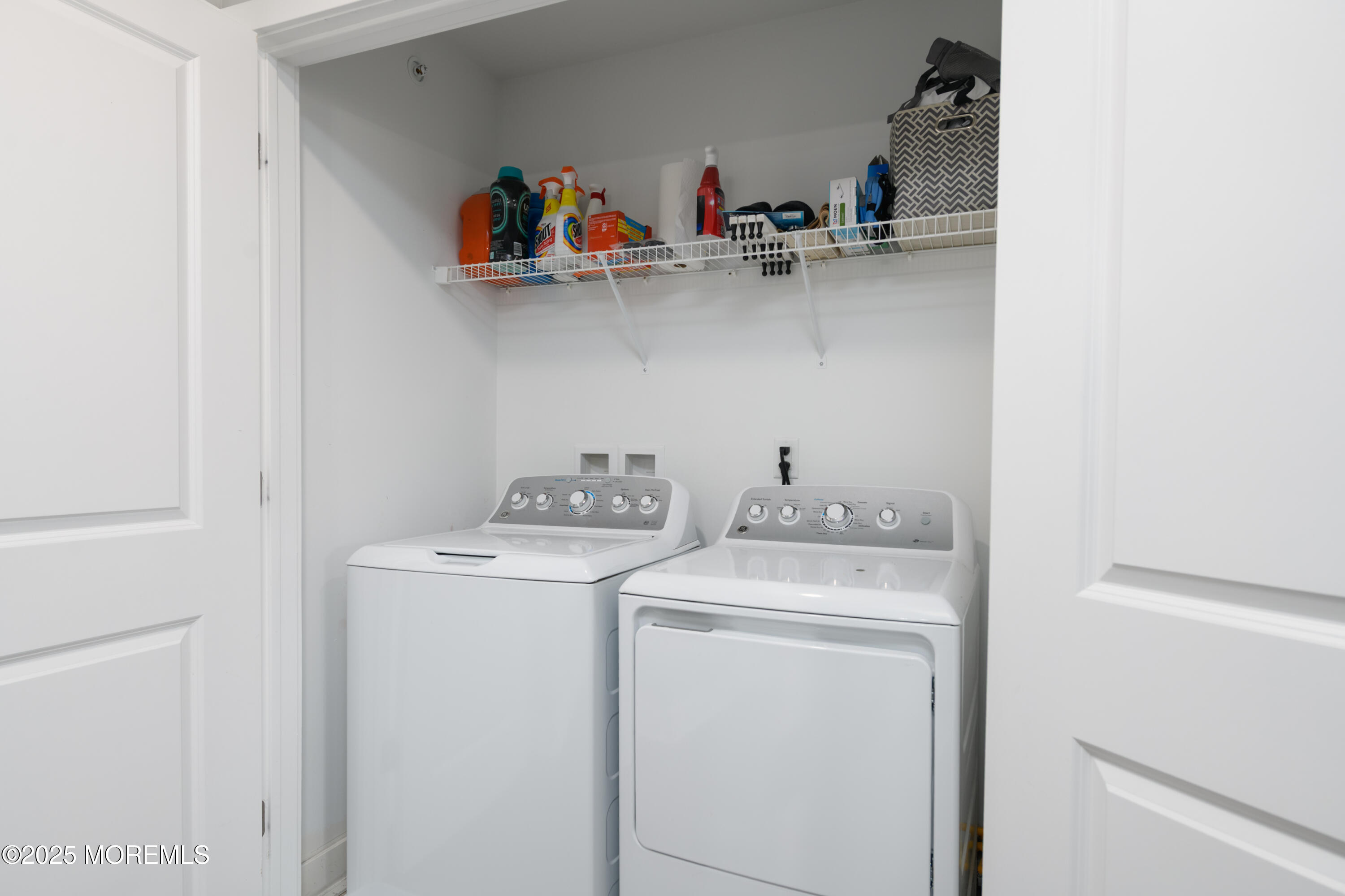 26 Kelly Way Tinton Falls, NJ 07724 - Photo 22 of 33 a utility room with dryer and washer