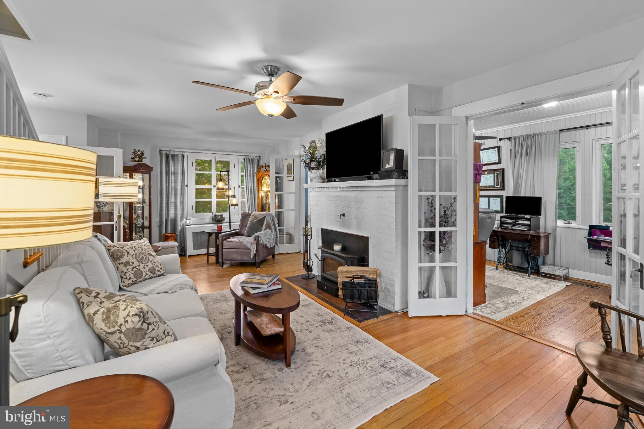 1804 Fairbank Road Baltimore, MD 21209 - Photo 14 of 59 Gallery Image 14