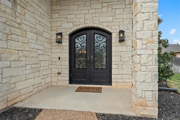 $744,900 | 518 Stone Canyon Drive, Waco, TX 76657