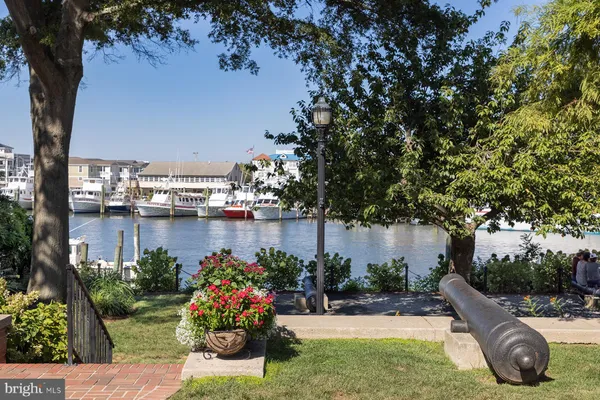 $650,000 | 21379 North Acorn Way, Lewes, DE 19958